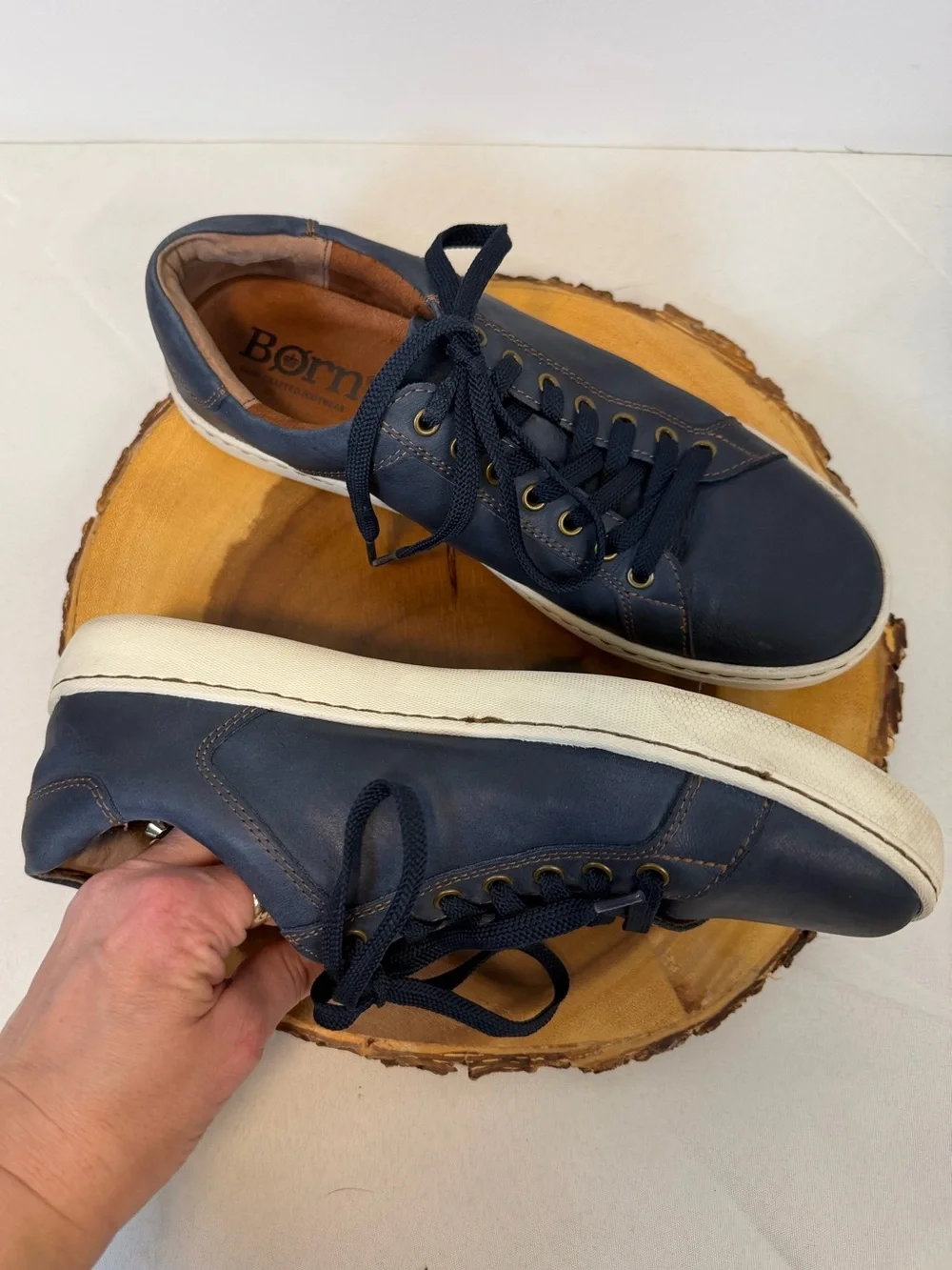 Børn‎ Mira Lightweight Sneakers Soft Blue Leather Lace Up Women’s Size 9.5
